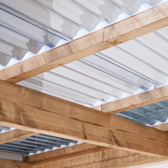 Clear corrugated polycarbonate sheet